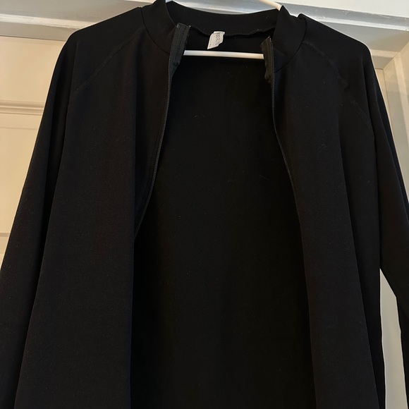 Black Jacket - Picture 2 of 3